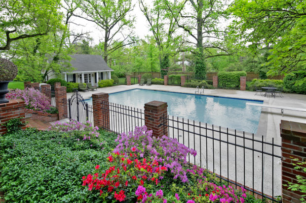 LadueAcres2POOL.jpg